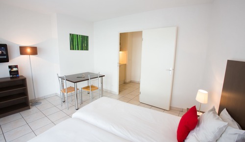 STANDARD STUDIO (SINGLE BEDS)