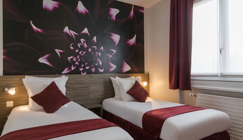 Standard Twin Room