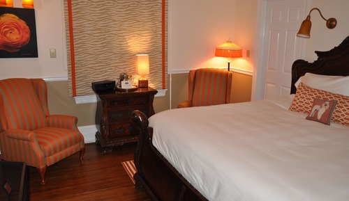 Room (Room 4)