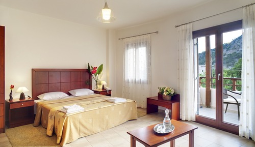 Standard Apartment, 1 Bedroom, Partial Sea View