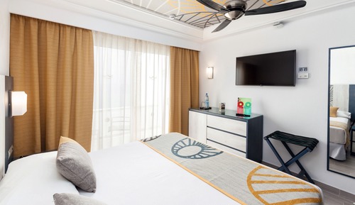 Standard Single Room, Balcony, Sea View