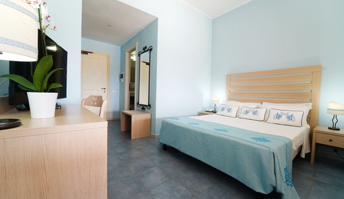Superior Triple Room
