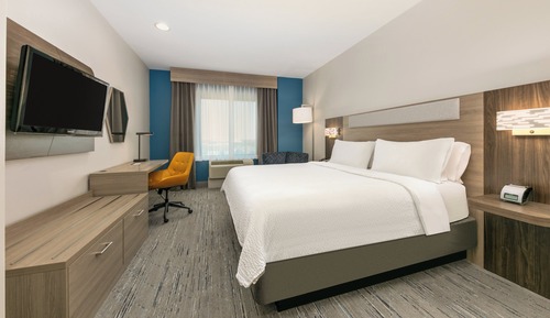 Standard Room, 1 King Bed