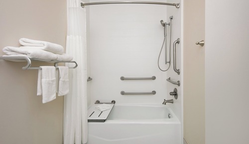 Standard Room, 1 King Bed, Accessible (Mobility, Accessible Tub)