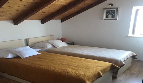 House (Two Bedroom Apartment with Terrace)