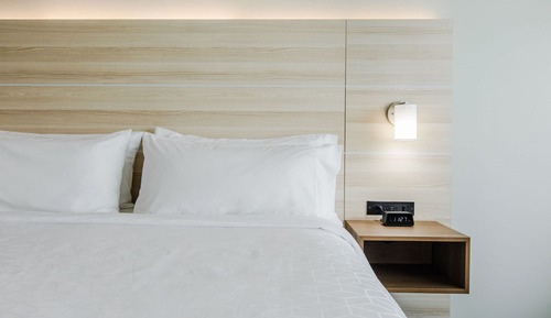 Suite, 1 King Bed with Sofa bed