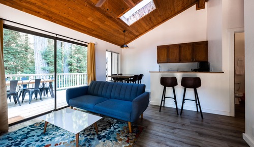 Quail Cabin