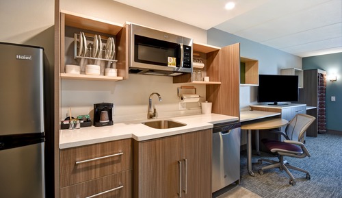 Studio, 2 Queen Beds, Accessible (Hearing)