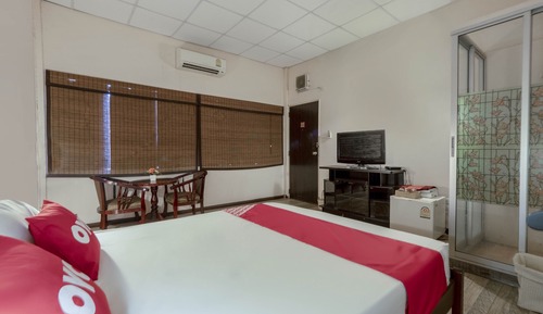 Premium Double Room, Shared Bathroom