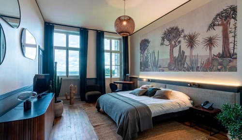Deluxe Room, Accessible