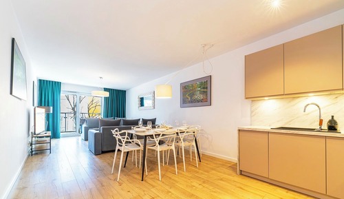 Deluxe Apartment, Multiple Beds, Pool Access, Park View (NT A212)