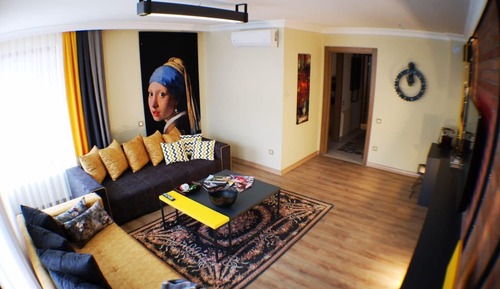 Executive Suite, Executive Level