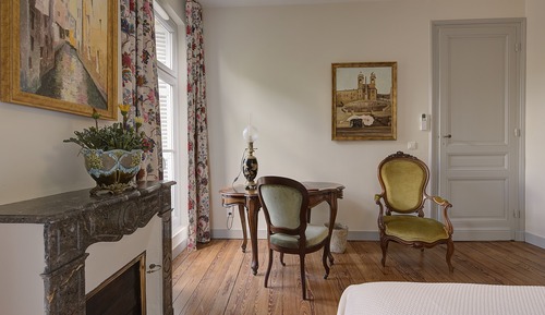 Suite MONTRAVEL