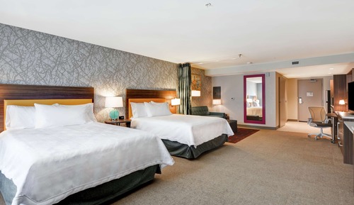 Studio, 2 Queen Beds, Accessible, Bathtub (Mobility & Hearing)