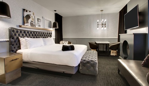 Studio, 1 King Bed