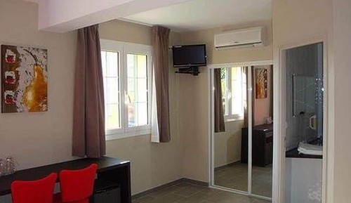 Suite, Terrace