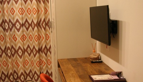 Double or Twin Room (2)