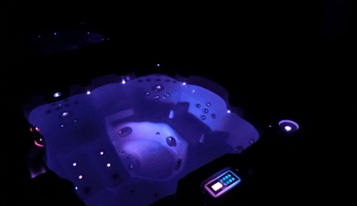 House, 2 Bedrooms, Hot Tub, Pool View