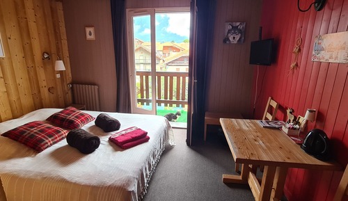 Classic Double Room, 1 Queen Bed