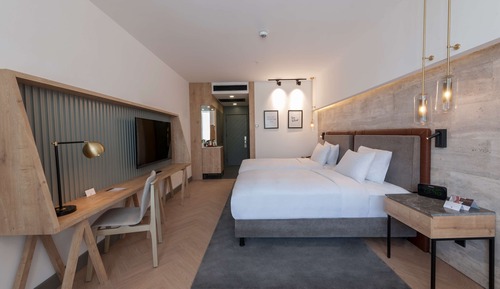 Twin Room, View