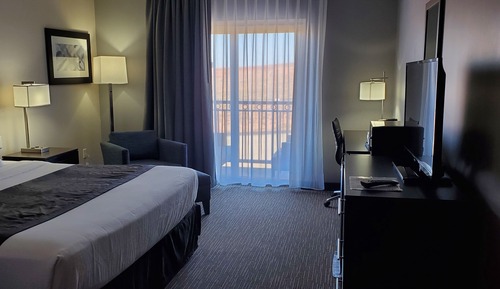 Comfort Suite, 1 King Bed, Non Smoking