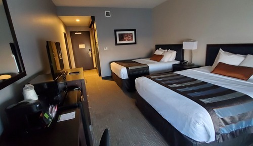 Exclusive Room, 2 Queen Beds, Non Smoking, Lake View