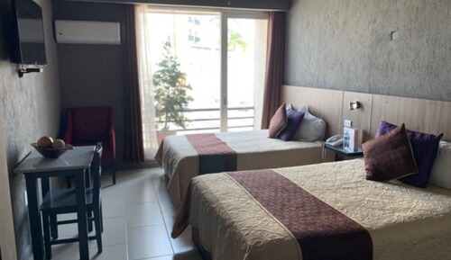Double Room, 2 Double Beds