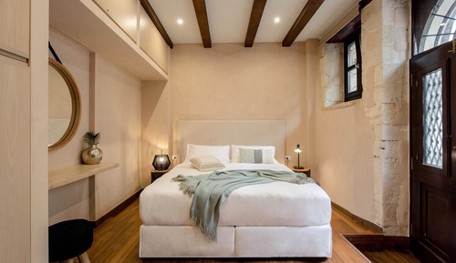 Suite, Ground Floor