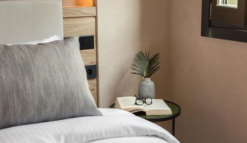 Studio Suite (1st Floor)
