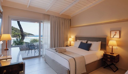 Deluxe Room, Beachfront