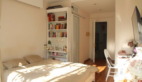 Happy Room