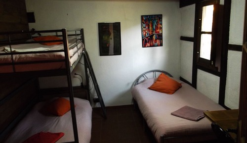 Basic Shared Dormitory, Women only