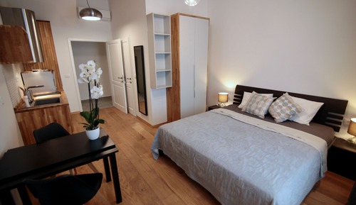 Premium Studio, Patio, Sea View