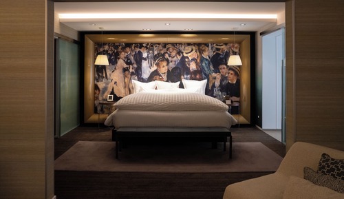 Suite, Balcony