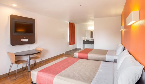 Standard Room, 2 Double Beds, Non Smoking