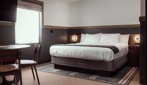 Suite (Ozarker Suite)