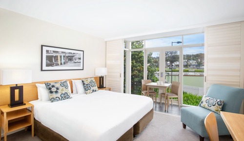 2 Bedroom Dual Key Apartment Classic View