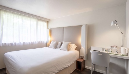 Standard Room, 1 Double Bed (1 Junior Bed up to 10 years)