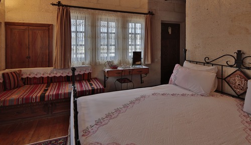 Deluxe Single Room