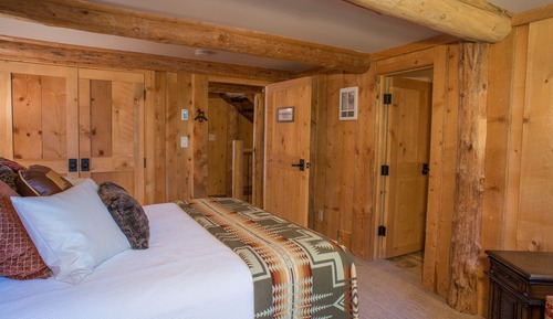 Cowgirl Room