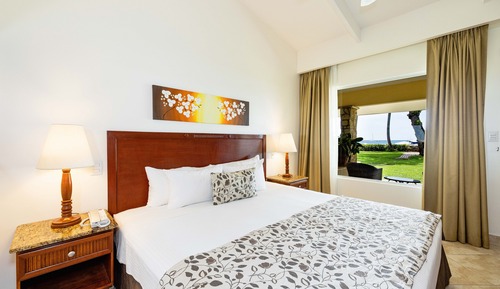 Sunset Ocean View King Bed