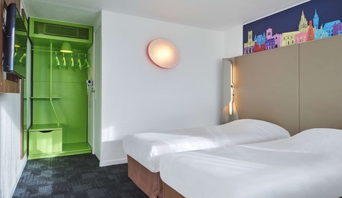 Standard Room, 2 Twin Beds