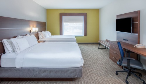 Suite, 2 Queen Beds
