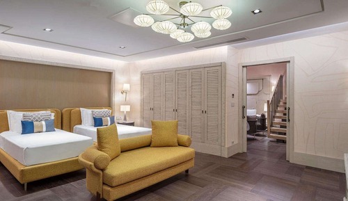 Presidential Suite