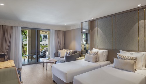 Lake House Family Suite