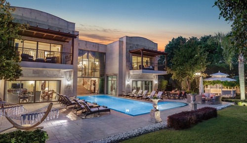 Villa Sultan Palace