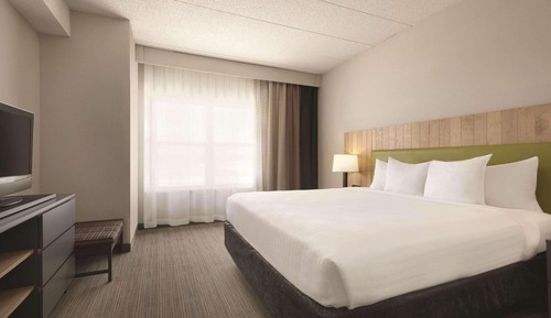 Premium Room, 1 King Bed, Non Smoking