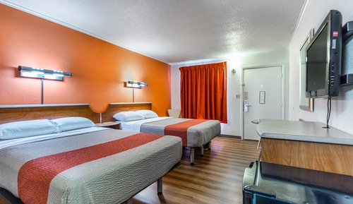 Deluxe Room, 2 Double Beds, Non Smoking, Refrigerator & Microwave