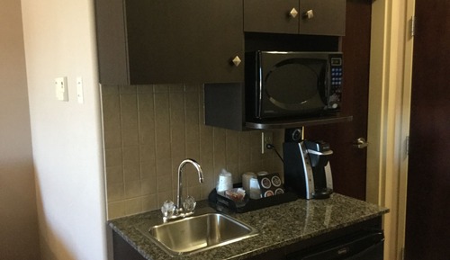 Suite, 1 King bed, Non Smoking