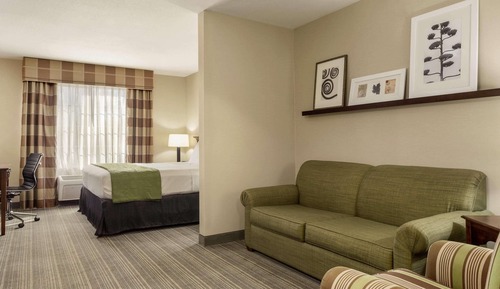 Suite, 1 King Bed, Non Smoking, Jetted Tub